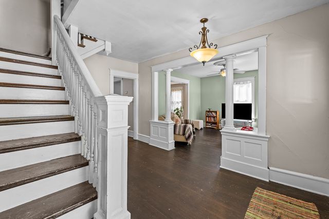 1021 22ND Street, Rock Island, IL 61201