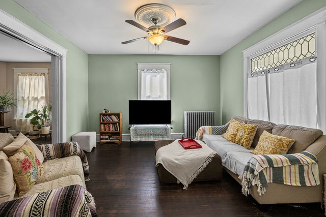 1021 22ND Street, Rock Island, IL 61201