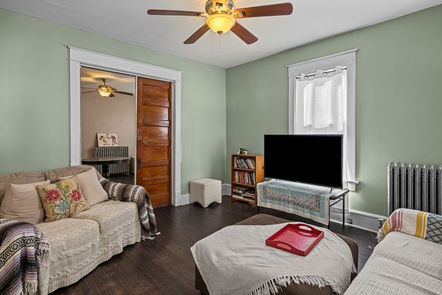 1021 22ND Street, Rock Island, IL 61201