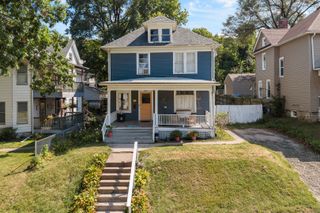 1021 22ND Street, Rock Island, IL 61201
