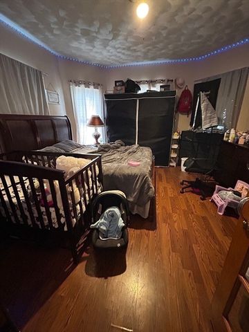 29 Park St, Brockton, MA 02301