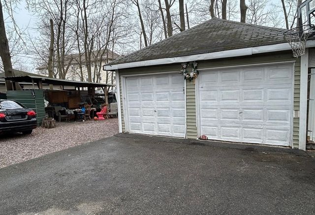 29 Park St, Brockton, MA 02301