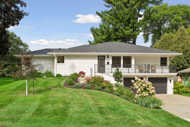 5724 Code Avenue, Edina, MN 55436