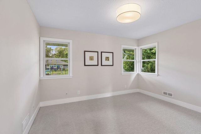 5724 Code Avenue, Edina, MN 55436