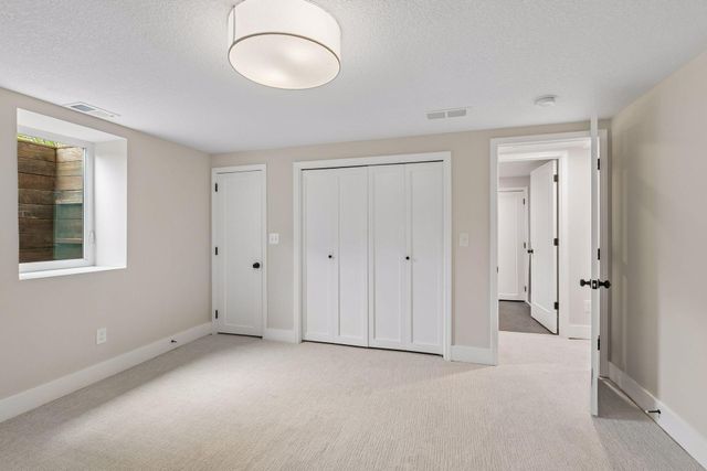 5724 Code Avenue, Edina, MN 55436