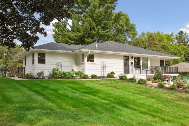 5724 Code Avenue, Edina, MN 55436