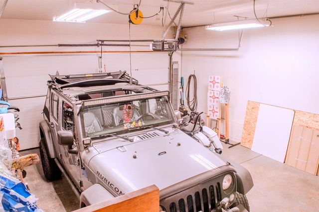 8908 N Pamela St, Spokane, WA 99208