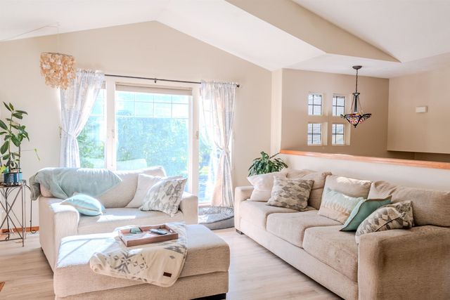 8908 N Pamela St, Spokane, WA 99208