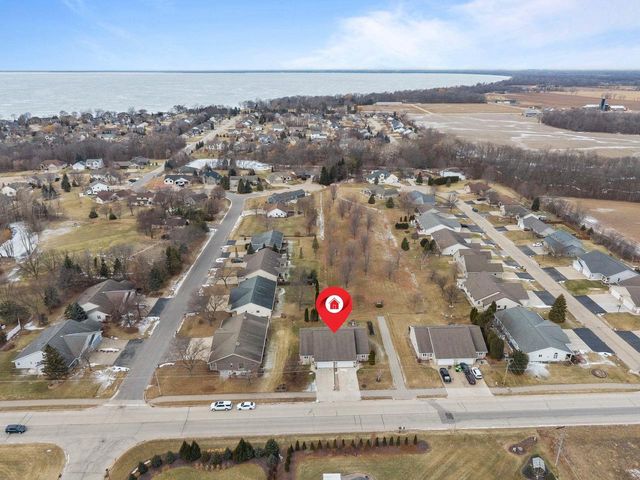 N7987 PIGEON ROAD, Sherwood, WI 54169