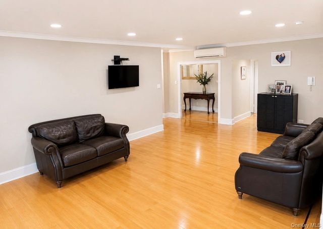 162-01 Powells Cove Boulevard 2G, Beechhurst, NY 11357