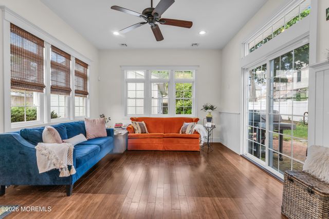 81 7th Avenue, Atlantic Highlands, NJ 07716