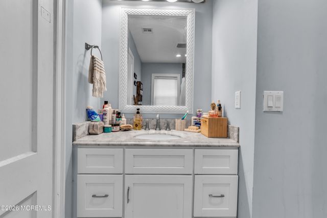 81 7th Avenue, Atlantic Highlands, NJ 07716