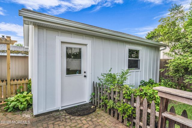81 7th Avenue, Atlantic Highlands, NJ 07716