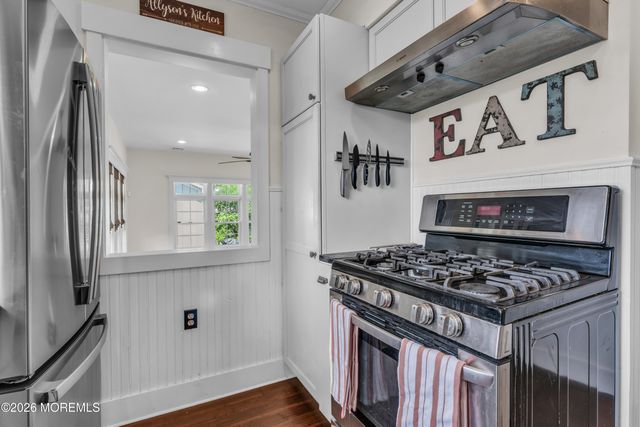81 7th Avenue, Atlantic Highlands, NJ 07716