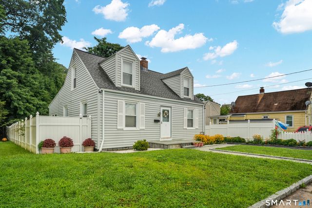3 Coppola Terrace, Derby, CT 06418