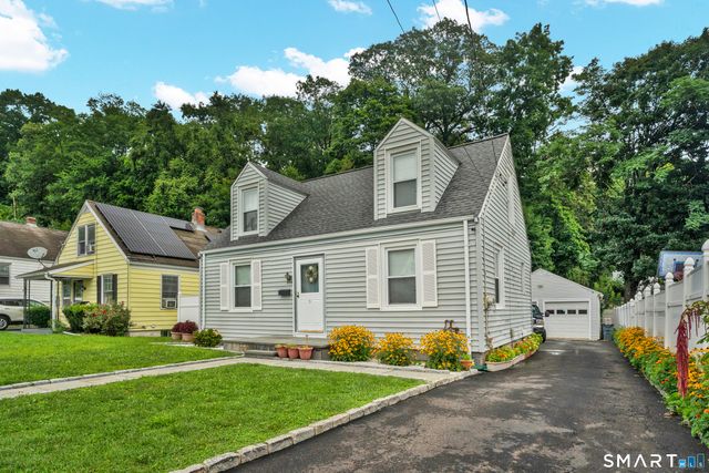 3 Coppola Terrace, Derby, CT 06418