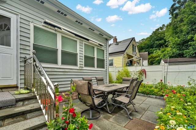 3 Coppola Terrace, Derby, CT 06418