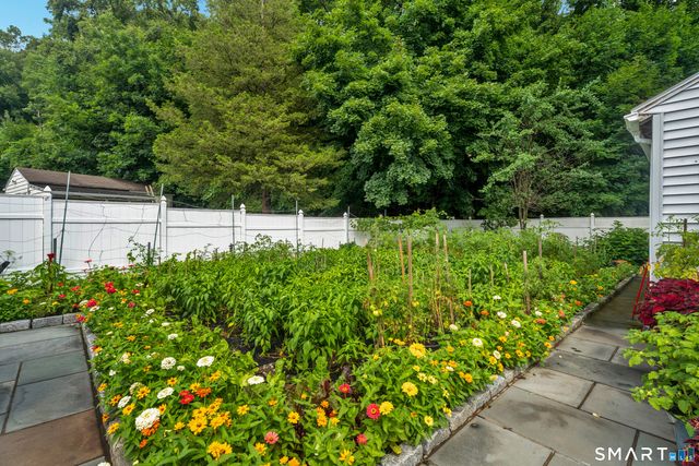 3 Coppola Terrace, Derby, CT 06418