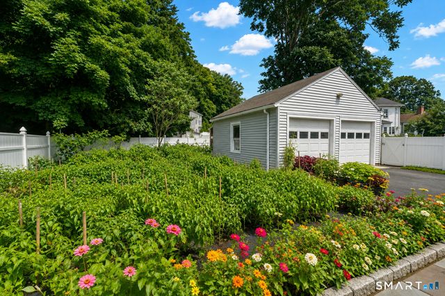 3 Coppola Terrace, Derby, CT 06418