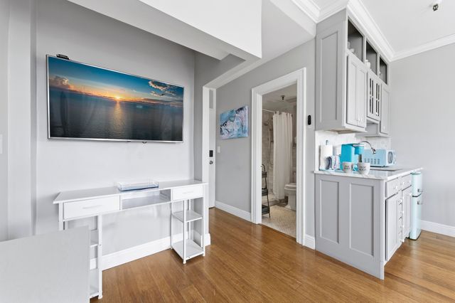 235 Sunrise Avenue 3013, Palm Beach, FL 33480