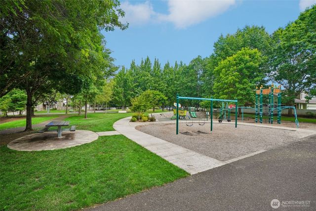 1613 SE 184th Street, Vancouver, WA 98683