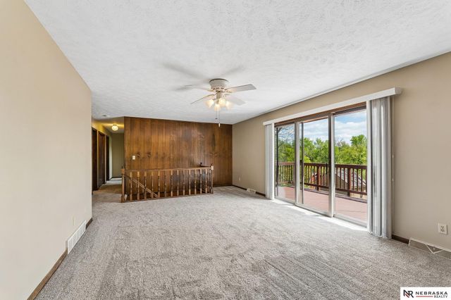 1813 College View Drive, Blair, NE 68008