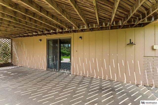 1813 College View Drive, Blair, NE 68008