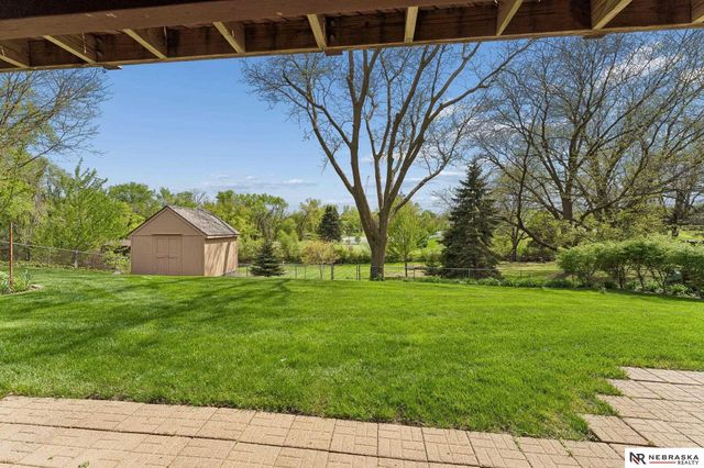 1813 College View Drive, Blair, NE 68008
