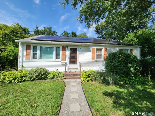 42 Coventry Street, Manchester, CT 06042