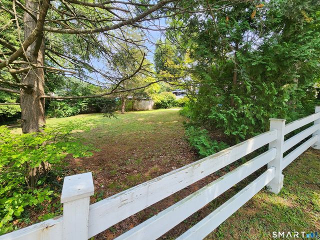 42 Coventry Street, Manchester, CT 06042
