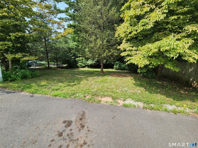 42 Coventry Street, Manchester, CT 06042