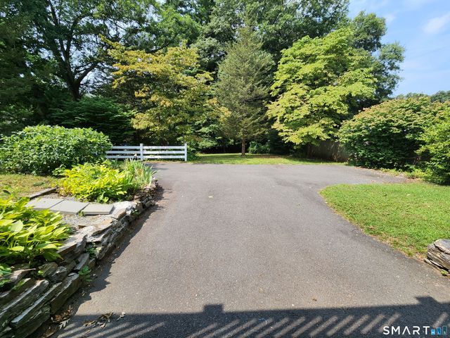 42 Coventry Street, Manchester, CT 06042