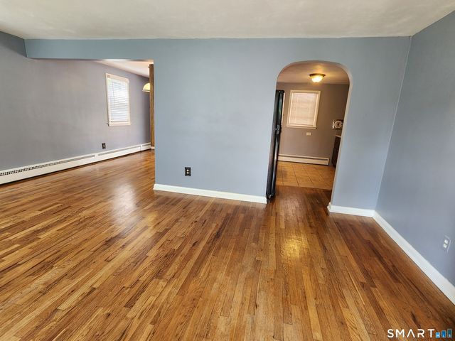 42 Coventry Street, Manchester, CT 06042