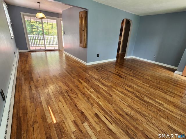42 Coventry Street, Manchester, CT 06042