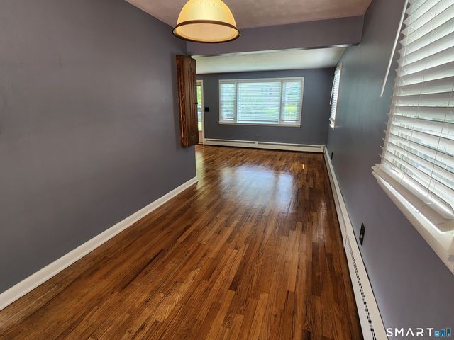 42 Coventry Street, Manchester, CT 06042