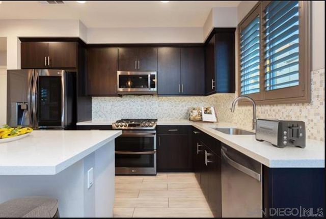 2048 Foxtrot Loop, Chula Vista, CA 91915