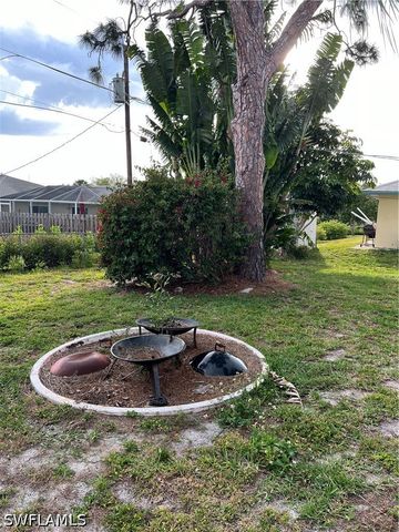 632 98th AVE N, Naples, FL 34108