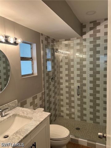 632 98th AVE N, Naples, FL 34108