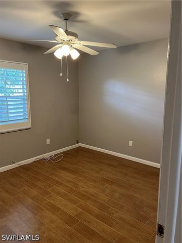 632 98th AVE N, Naples, FL 34108