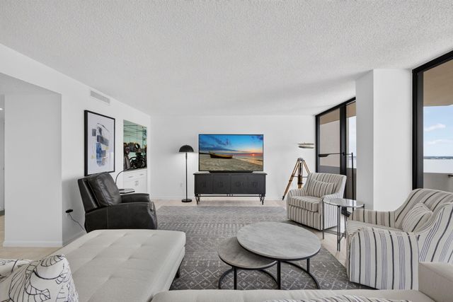 4200 N Ocean Drive 2-1601, Singer Island, FL 33404