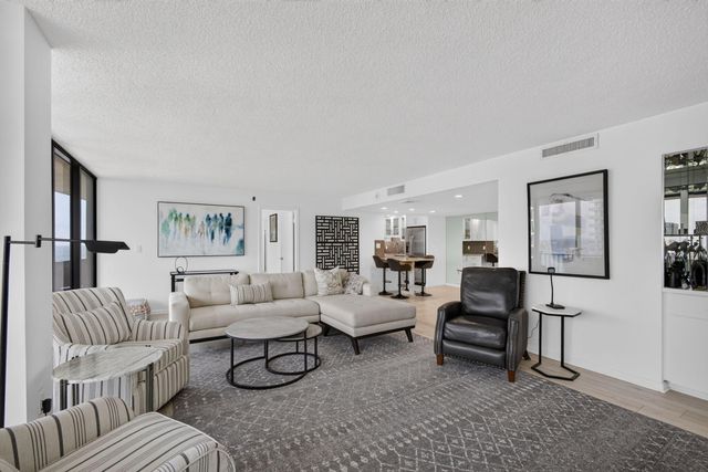4200 N Ocean Drive 2-1601, Singer Island, FL 33404