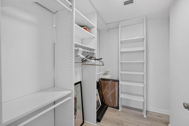4200 N Ocean Drive 2-1601, Singer Island, FL 33404