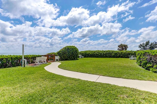 4200 N Ocean Drive 2-1601, Singer Island, FL 33404