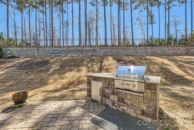 525 Cellini Place, Mount Holly, NC 28120