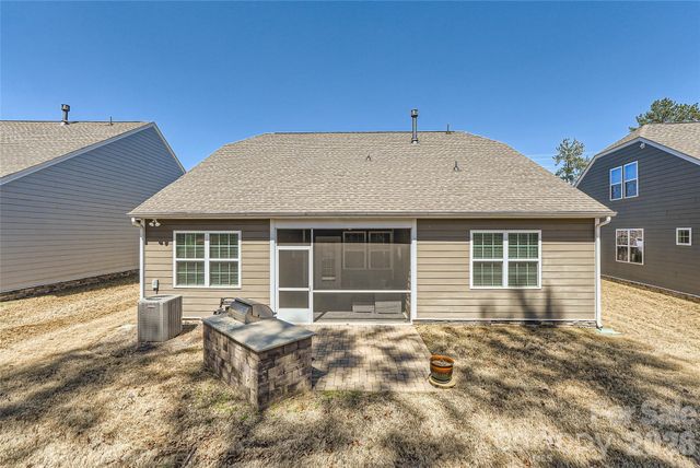 525 Cellini Place, Mount Holly, NC 28120