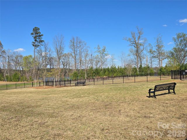 525 Cellini Place, Mount Holly, NC 28120