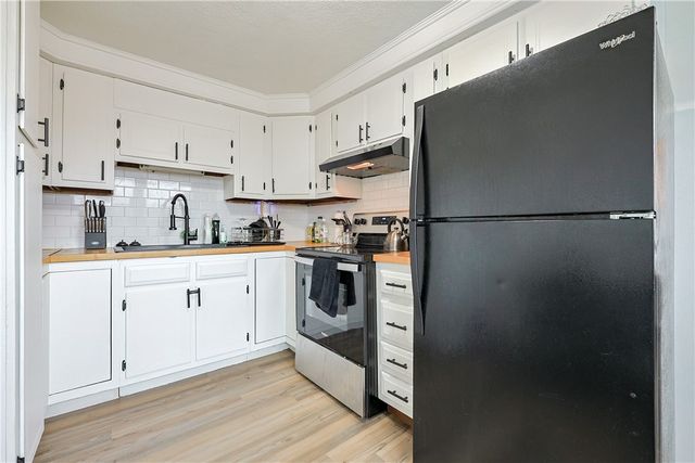 11 Browne Street, Cranston, RI 02920