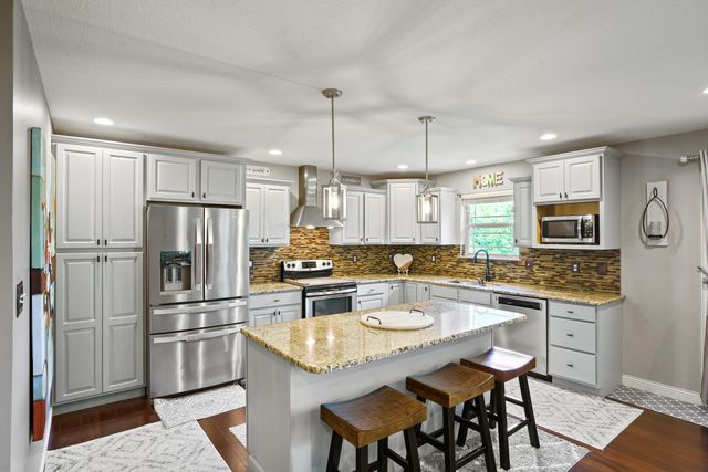 5702 SHEARWATER CT, Columbia, MO 65203