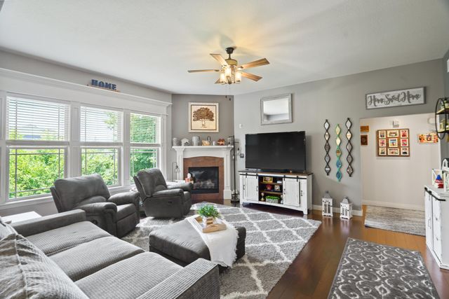 5702 SHEARWATER CT, Columbia, MO 65203