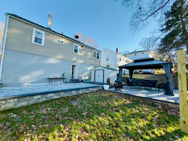 19 South St, Dover Town, NJ 07801